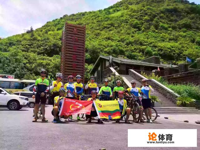 骑自行车旅行300公里需要带什么东西? 骑自行车旅行300公里需要带什么东西?