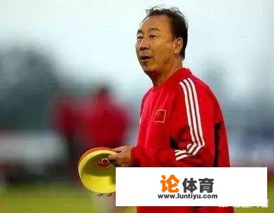 中国女足历任主教练先后有哪几位？中国女足曾经的教练都有哪些？