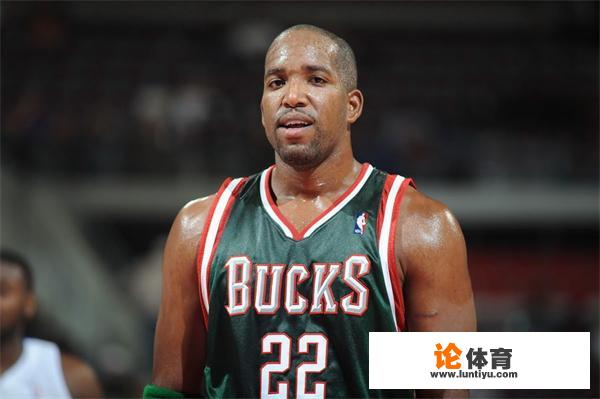 为何说NBA2000年选秀，是新世纪后最水的一届选秀，你认同这一观点吗