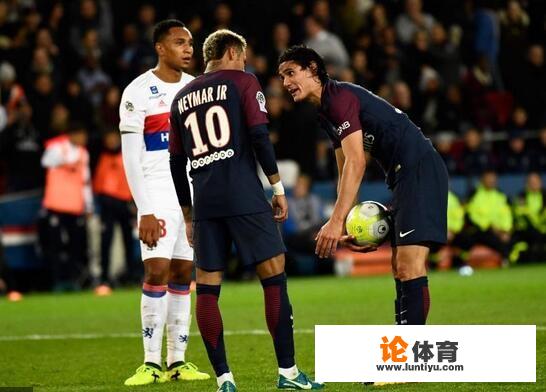 巴黎圣日耳曼不仅留下了内马尔，而且还从国际米兰租借了伊卡尔迪，这是要冲欧冠吗
