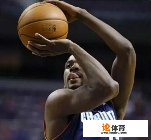 NBA现役球员中，投篮姿势最丑的是谁？为什么