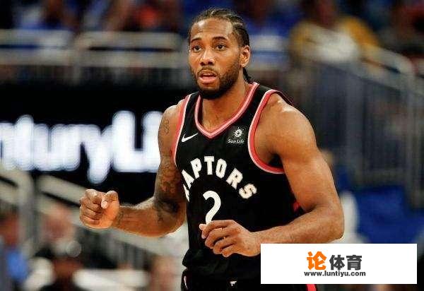 NBA裁掉球员，买断球员然后的工资怎么算