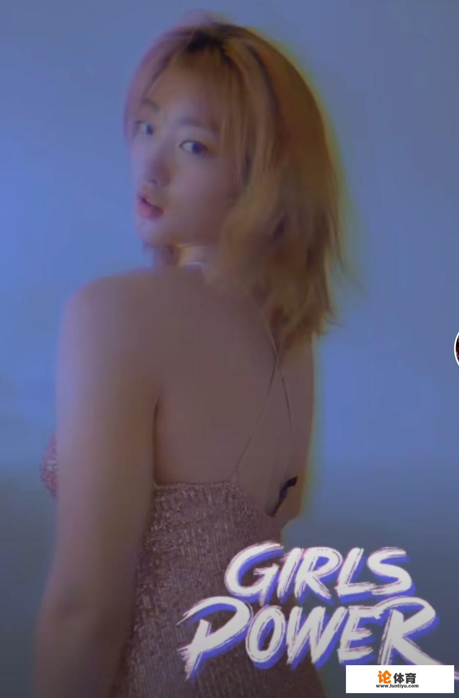 中国女篮主力李梦两获大赛MVP，场下打扮也很漂亮，你怎么看