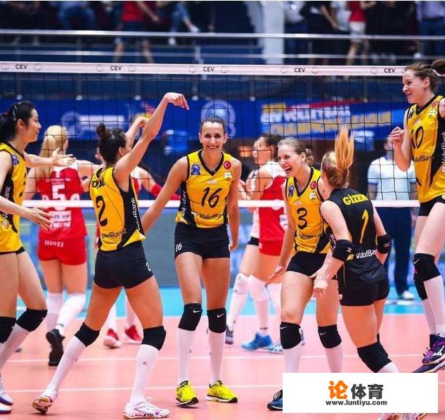 朱婷在世锦赛后开启了留洋的第三个赛季，瓦基弗银行队全员将在南京集结，你怎么看