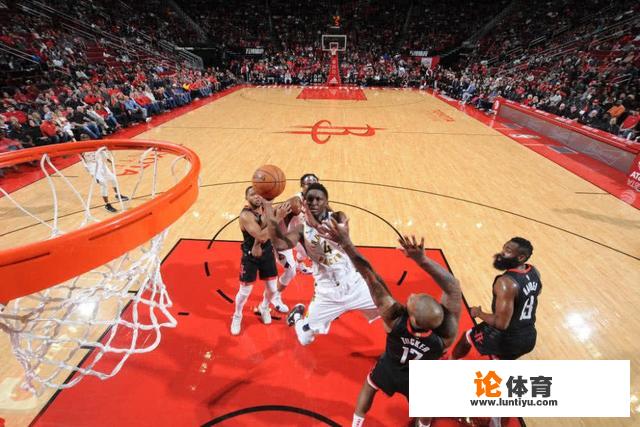 火箭20个三分115:103射落步行者取主场首胜，如何评价本场“灯泡”组合