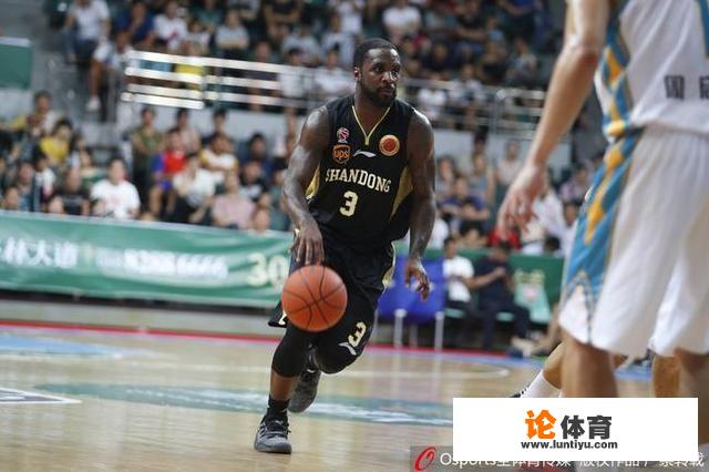 劳森卖力训练并戏言差点被训练师要了命，他是在为nba做准备还是准备回cba