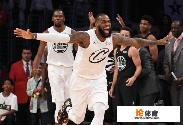 怎么评价2018年的NBA全明星赛，这一届比赛是不是挽救了全明星的颓势