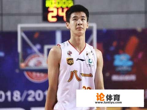 除了广东宏远队的徐杰外，CBA还有哪些球队有00后球员