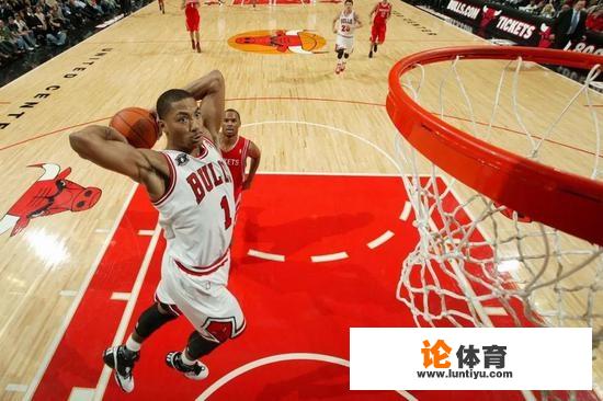 2013年在NBA无球可打的麦迪打CBA数据爆棚，如今的罗斯来会如何呢