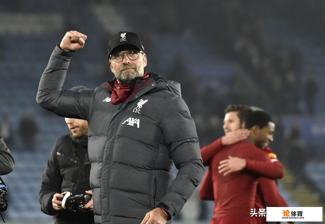 不忍直视!BR和球迷纷纷调侃:利物浦积分=曼联+阿森纳的积分总和,对此你怎么看 不忍直视!BR和球迷纷纷调侃:利物浦积分=曼联+阿森纳的积分总和,对此你怎么看