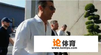 “小将”布冯即将接受体检，回归尤文已成定局，难道这是C罗的召唤吗？你怎么看