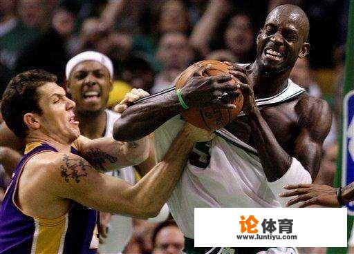 为什么NBA几十分钟那些球员就叫累