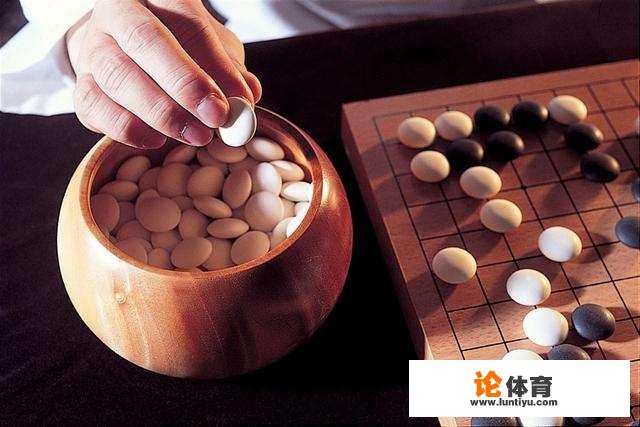 围棋与象棋（包含中国象棋、国际象棋、日本将棋这三种棋），我该选择哪种学习