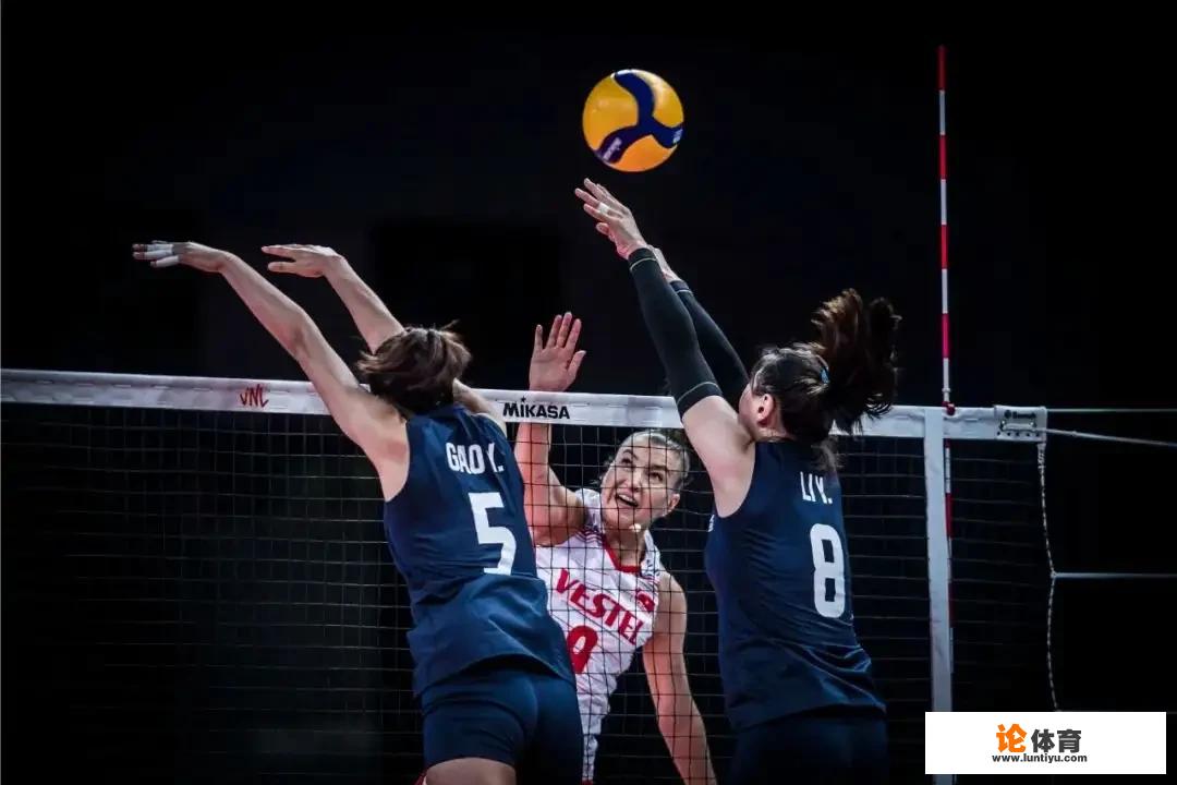 世联赛中国女排对土耳其女排,为什么主攻手张常宁不上场 世联赛中国女排对土耳其女排,为什么主攻手张常宁不上场