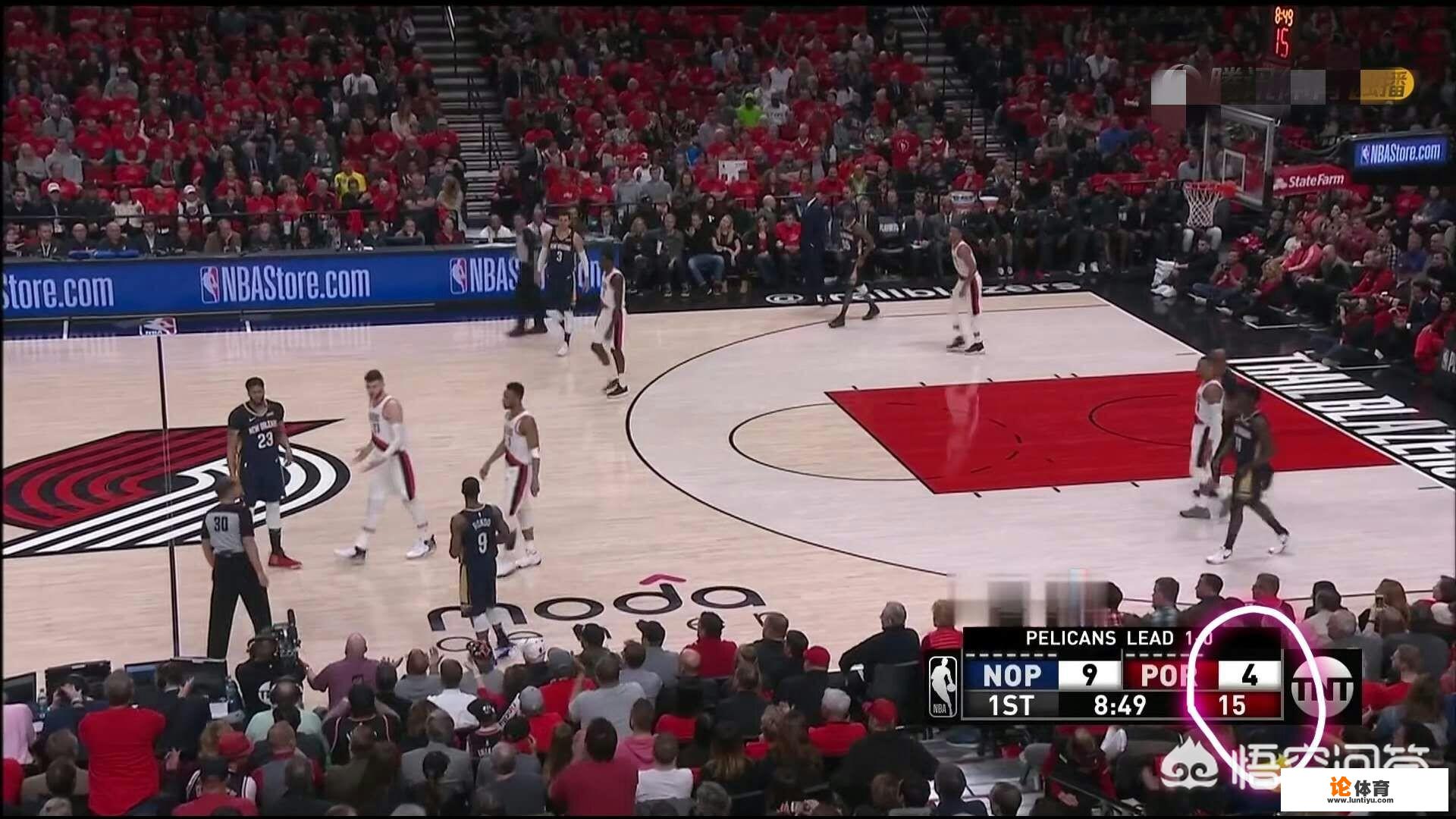 鹈鹕对开拓者G2,隆多发底线球让裁判都懵了,这是什么水平 鹈鹕对开拓者G2,隆多发底线球让裁判都懵了,这是什么水平