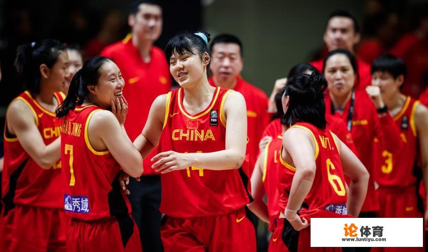 女篮奥落赛最佳阵容出炉，韩旭、李梦入阵，李月汝篮板王，怎样评价