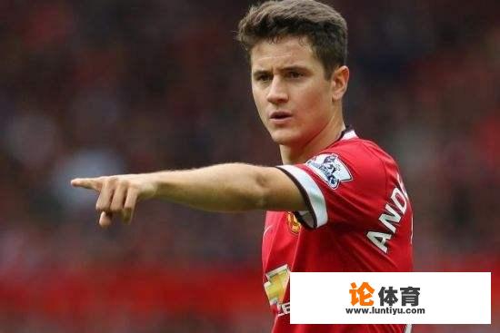 曼联尚未决定是否要与埃雷拉续约，你怎么看