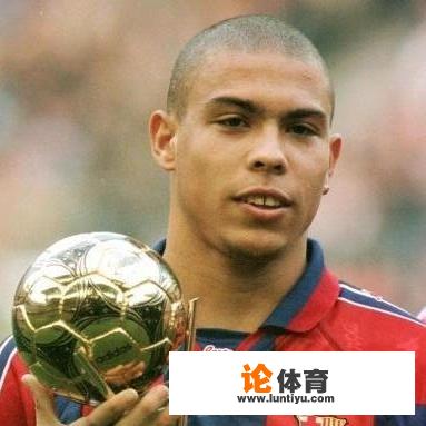 马拉多纳曾表示：“如果罗纳尔多不受伤，他会成为足球史上最佳球星”，你怎么看