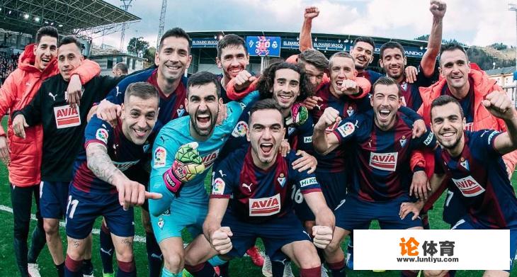 埃瓦尔再次留在西甲,6年前支援球队200块的曹某如今赚多少 埃瓦尔再次留在西甲,6年前支援球队200块的曹某如今赚多少