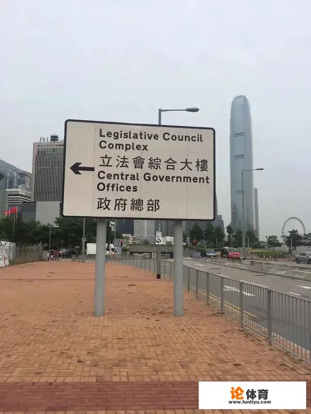 你在旅行过程中，印象最深刻的人或事是什么