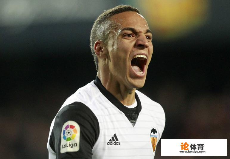 阿斯报：瓦伦西亚今夏6000万欧出售罗德里戈！错过皇萨马后，西甲还有球队买吗