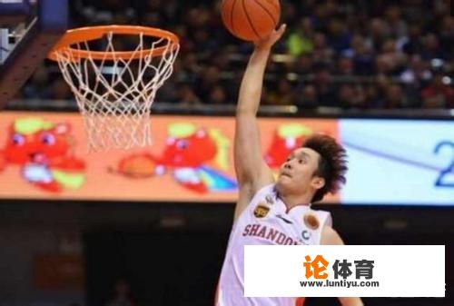 传劳森3年1000万美元回归山东,签CBA史最大合同,你认为他值得这份大合同吗 传劳森3年1000万美元回归山东,签CBA史最大合同,你认为他值得这份大合同吗