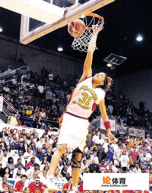 女篮比赛中有没有扣篮的让你印象深刻 女篮比赛中有没有扣篮的让你印象深刻