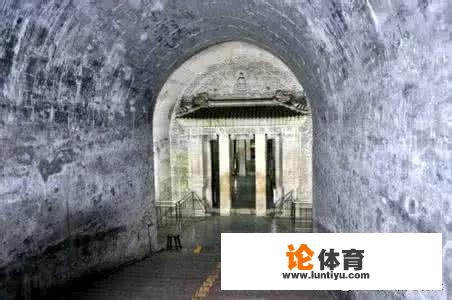 清东陵15座陵寝全被盗,但孙殿英只盗了其中2座,余下13座是被谁盗的?怎么盗的 清东陵15座陵寝全被盗,但孙殿英只盗了其中2座,余下13座是被谁盗的?怎么盗的