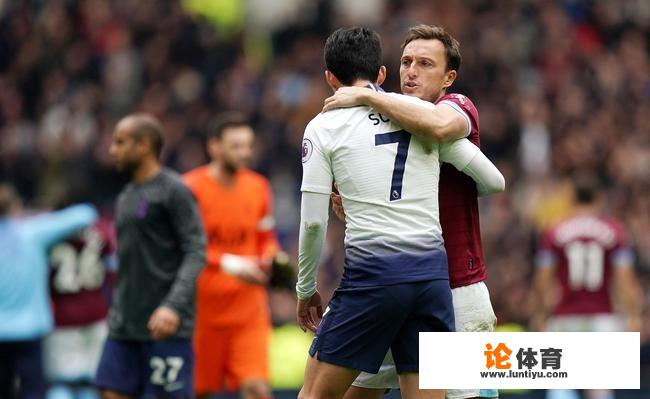 英超争四比复联4更精彩!热刺0-1西汉姆联又输球,蓝军枪手有盼头,你看好谁前四 英超争四比复联4更精彩!热刺0-1西汉姆联又输球,蓝军枪手有盼头,你看好谁前四