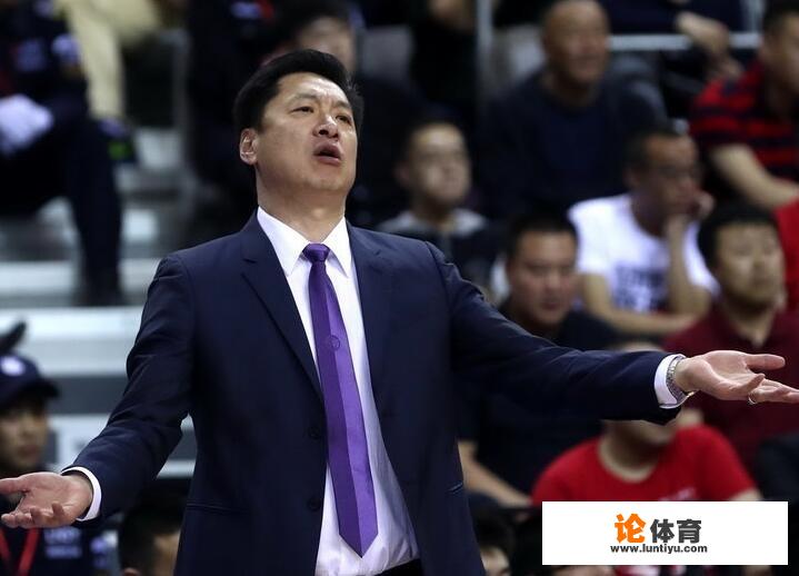 李春江今天吃到第四次技术犯规，下一场被禁赛，辽宁夺冠的希望是不是更大了