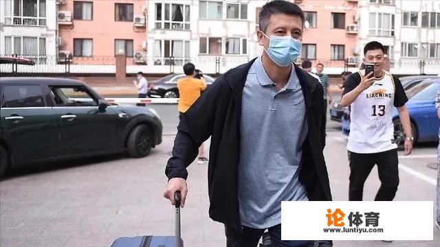 杜峰的国家队开始集结,CBA联赛顶薪球员哪些没有入围 杜峰的国家队开始集结,CBA联赛顶薪球员哪些没有入围