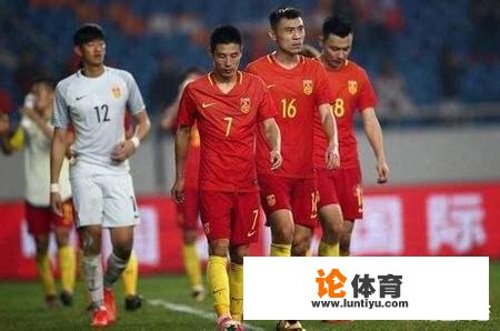 著名足球记者马德兴爆料，中国足协正讨论让国足打中超联赛，你怎么看