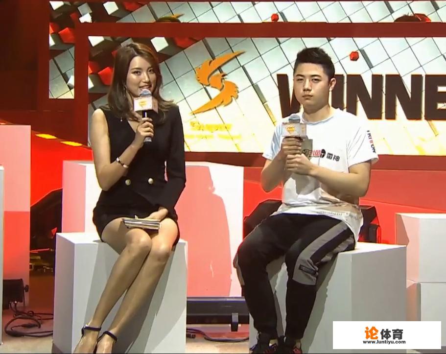 微博杯决赛第7局,SSS小北天秀一串四吃鸡,4AM反向吃鸡夺冠已无望,你有何看法 微博杯决赛第7局,SSS小北天秀一串四吃鸡,4AM反向吃鸡夺冠已无望,你有何看法