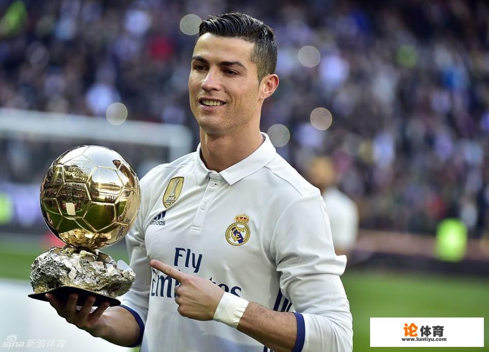 C罗加盟意甲整整一周年！这一年C罗表现，你打几分