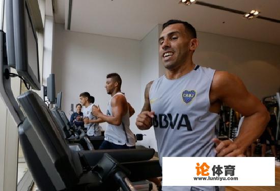 特维斯提前与上海申花队解约离队，他给中超带来了什么启示