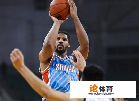 CBA39轮新疆队新外援30分19篮板4助攻6犯离场，你怎么看