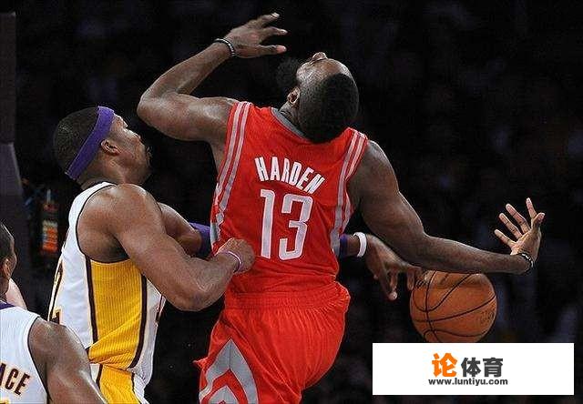 你觉得NBA中的“碰瓷大师”有哪些