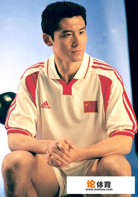 中国足球 “五大联赛第一人”杨晨去哪儿了？现状如何