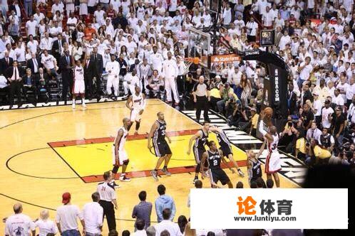 2014年NBA总决赛G6，波什为何敢把最后一击传给6中0的雷阿伦