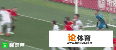 2018世界杯7月1日西班牙1:1俄罗斯，如何评价皮克上半场故意手球送点的行为