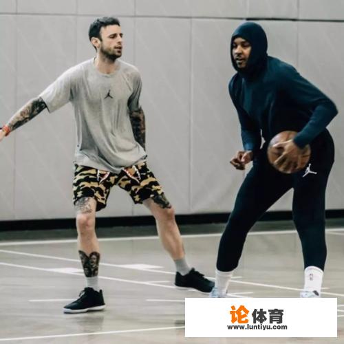 美国的一些篮球训练师球技非常了得，但为什么打不了NBA？_cba球员打不了nba