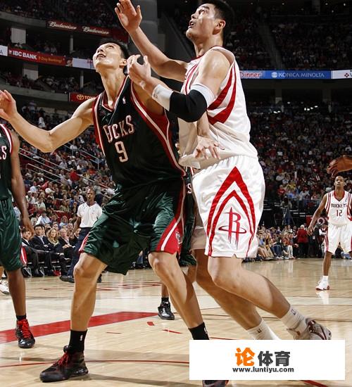 姚明易建联首次NBA“中国德比”是什么时候？两人各自的表现到底怎样？你如何看待？_姚明易建联nba