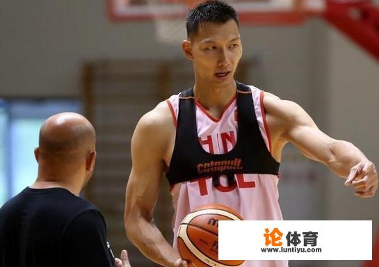 为何易建联33岁还能制霸CBA，他是如何做到的？_cba历史易建联