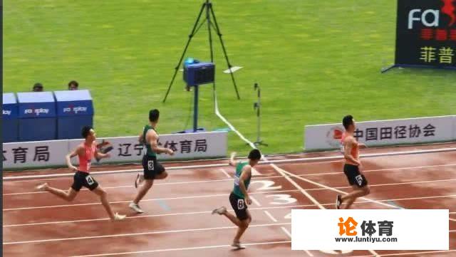 8月3日,谢震业200米预赛逆风的情况下跑出20秒67,他决赛能破19秒88吗?_田径比赛炸裂瞬间 8月3日,谢震业200米预赛逆风的情况下跑出20秒67,他决赛能破19秒88吗?_田径比赛炸裂瞬间