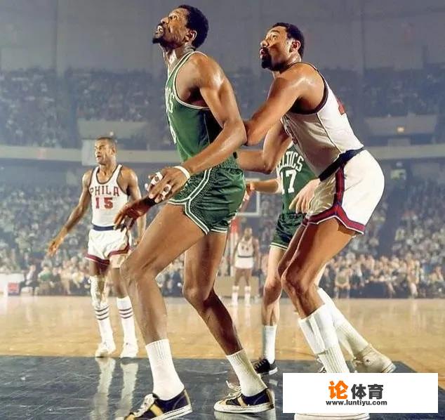 NBA有人职业生涯抢下过20000个篮板吗？历史抢板最多的是罗德曼吗？_nba2k14抢篮板