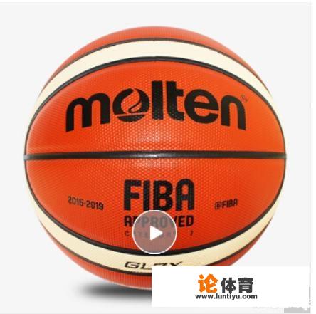 国际篮球赛的篮球是花色的，NBA的篮球是纯色的，这其中有什么缘由？_nba花球