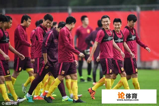 如何看待中超俱乐部热身赛直播？_中超队内热身赛