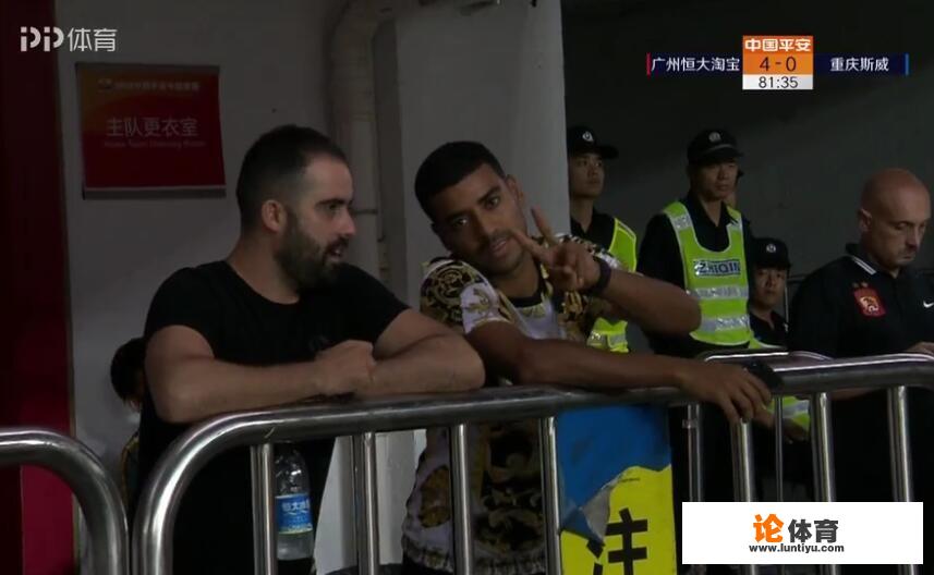 如果想在现场观看中超比赛,客队球迷该如何正确购买客队区的球票?_中超球迷只有两种 如果想在现场观看中超比赛,客队球迷该如何正确购买客队区的球票?_中超球迷只有两种