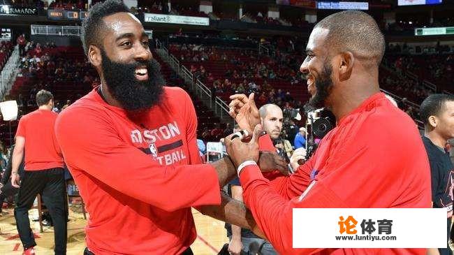 NBA的“灯泡组合”是什么意思？保罗摸到丰田中心地板，此事你怎么看？_nba灯泡