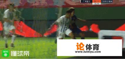 苏宁客场2-0击败富力，换帅后取得了两连胜，苏宁胜在何处？_苏宁首夺中超冠军感言
